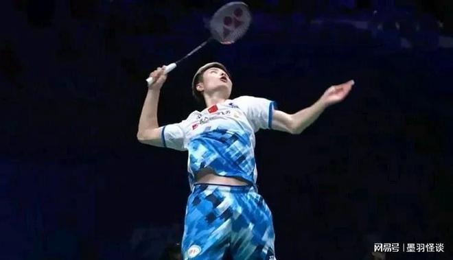 日本羽毛球队险胜中国羽毛球队，安赛龙完成帽子戏法