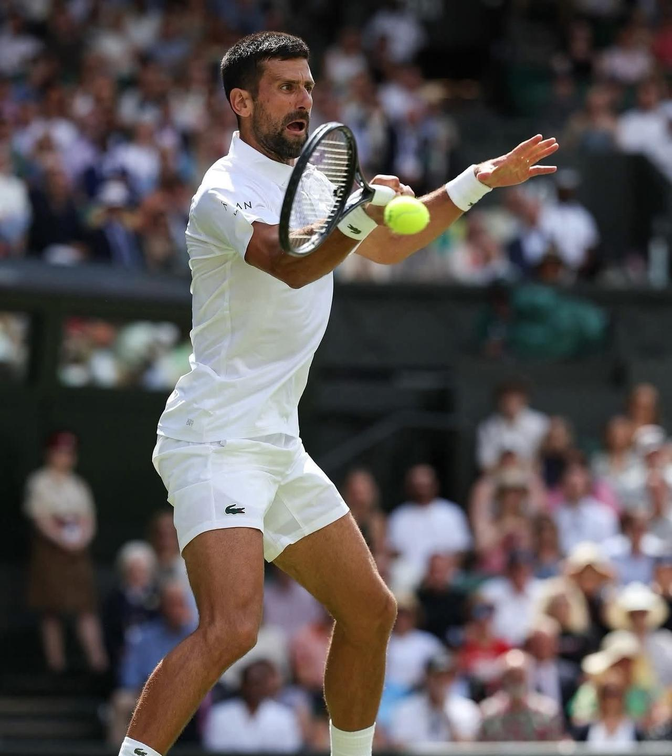 西班牙网球队血洗法国网球队，德约科维奇统治全场