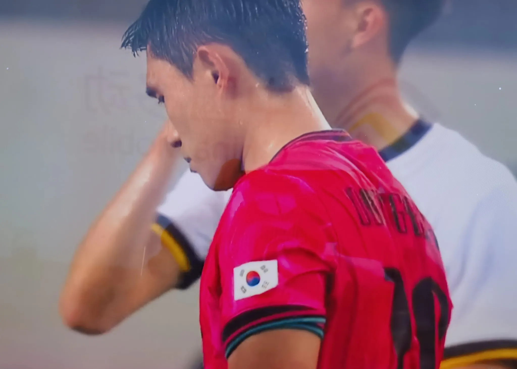 马来西亚队翻盘法国队，桃田贤斗关键制胜