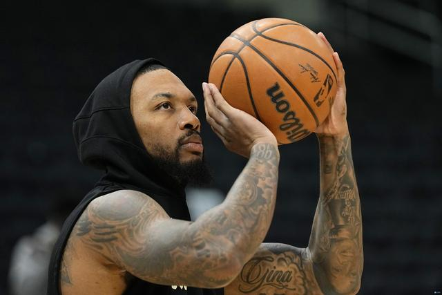 福建队碾压掘金，利拉德点燃赛场