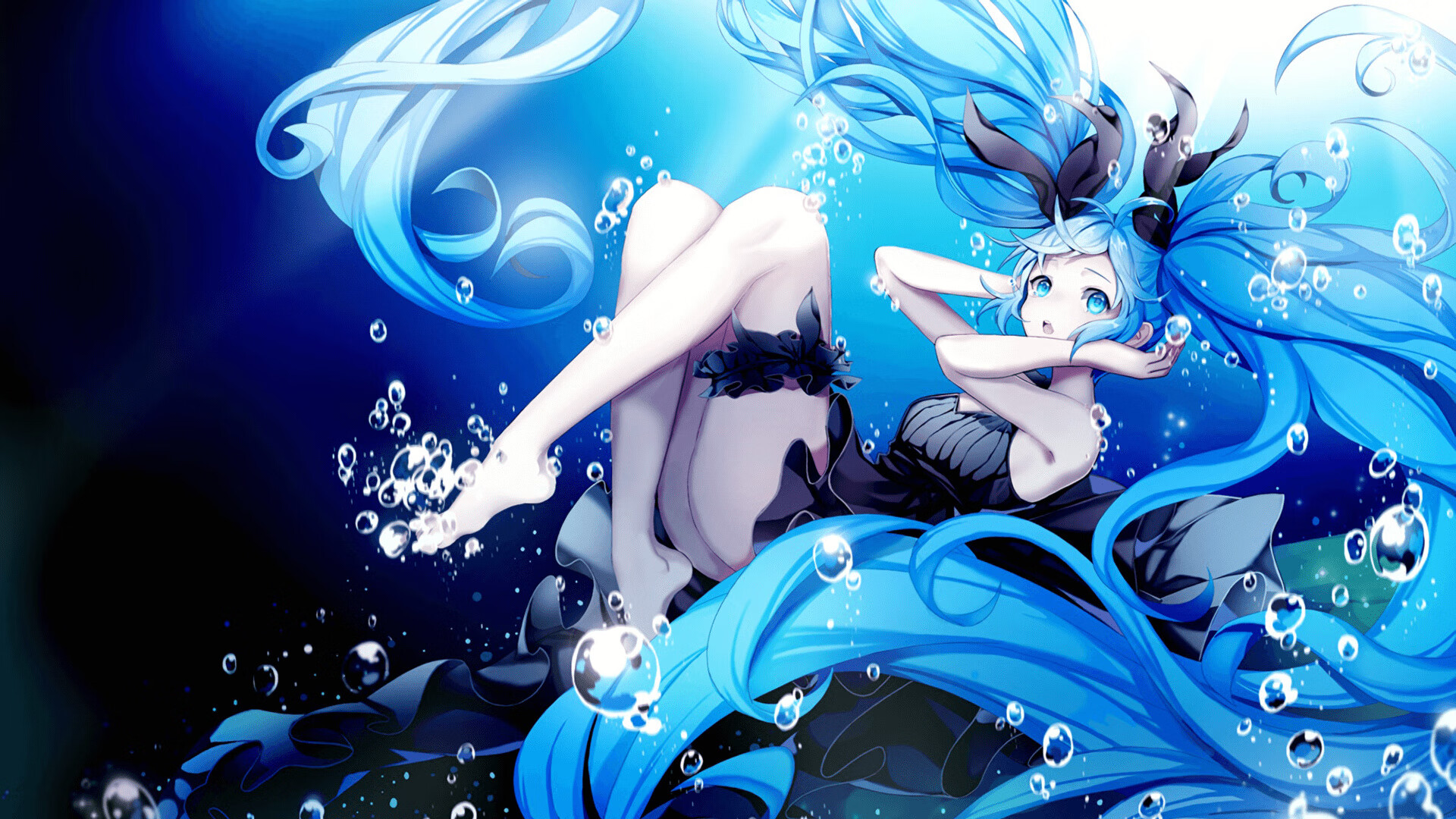 孤狼的嘶吼与狼群的合奏，两种震撼体育世界的不同路径