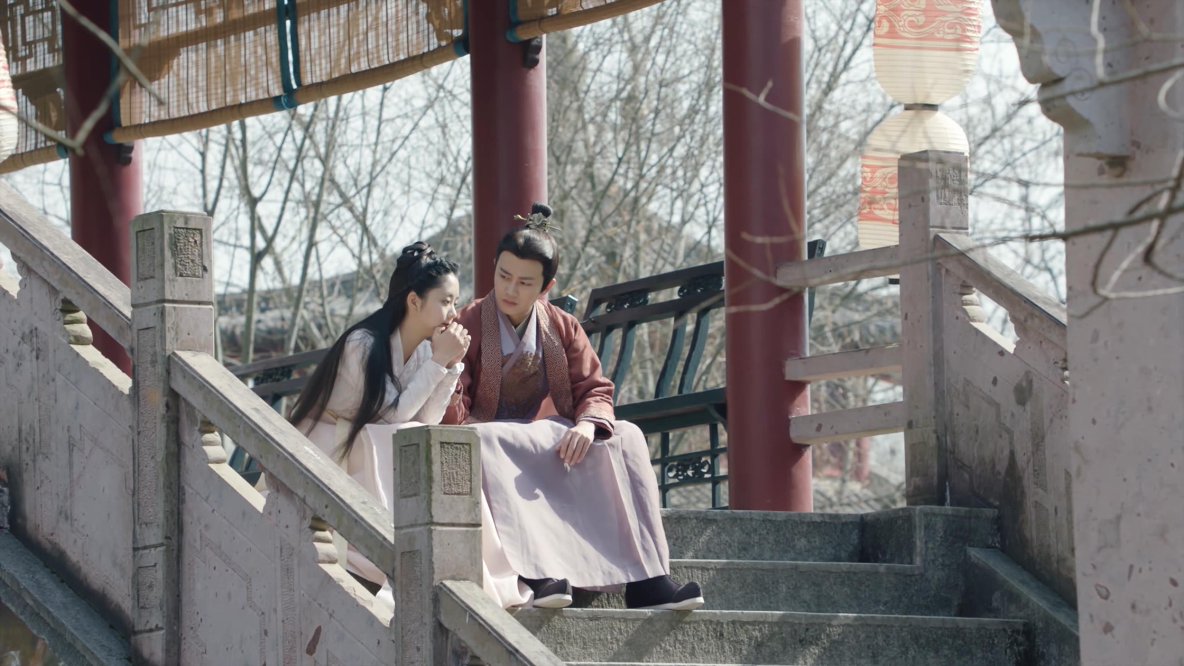 封锁与穿透,当高墙竖起时,足球仍在寻找球门的缝隙