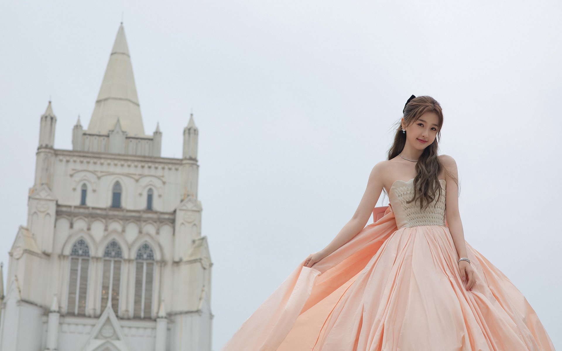 李刚仁爆发助阵,挪威全明星队强势拿下皇家贝蒂斯