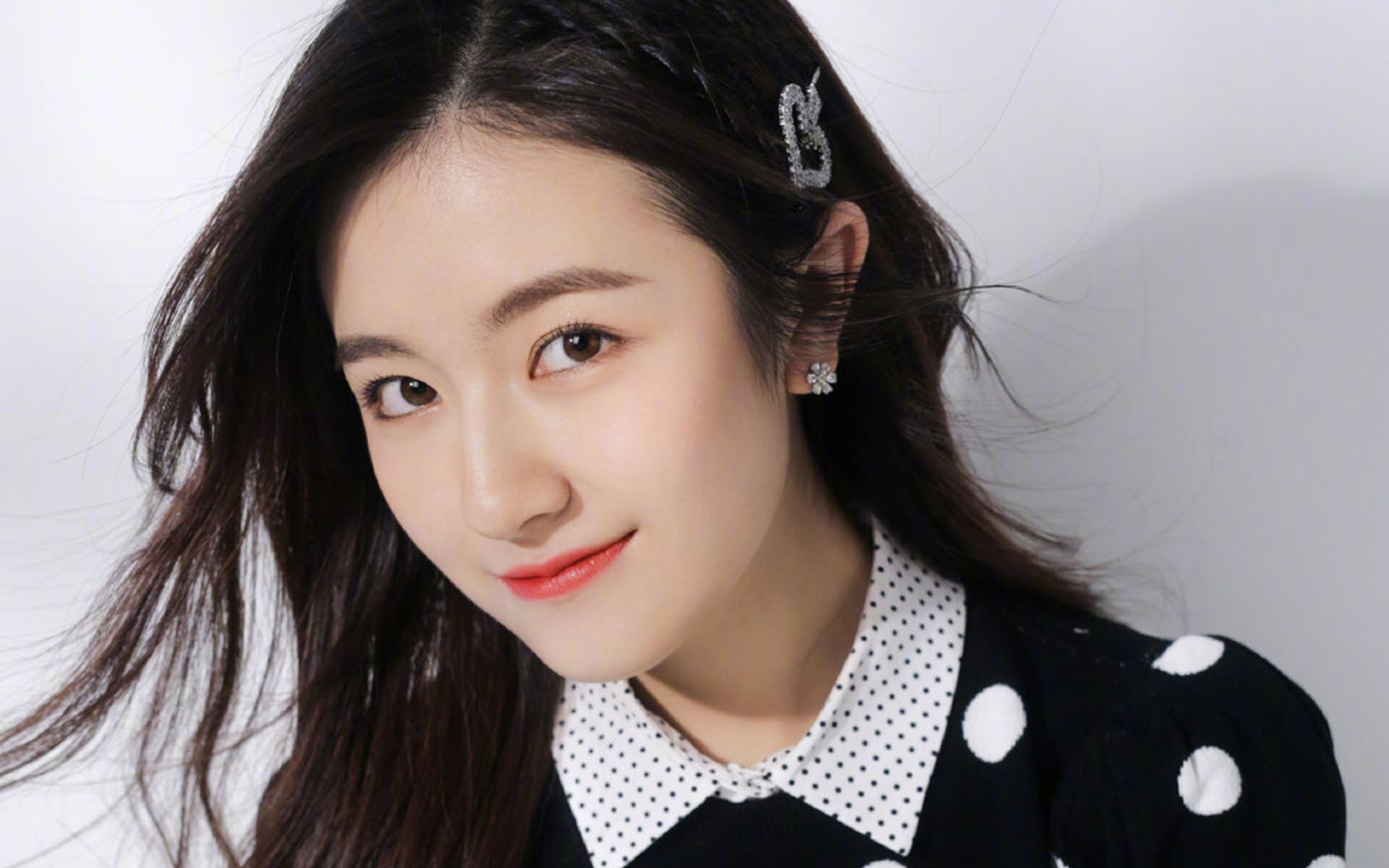 酒吧停电夜，当突尼斯逆转与门迪超车在同一块屏幕炸裂