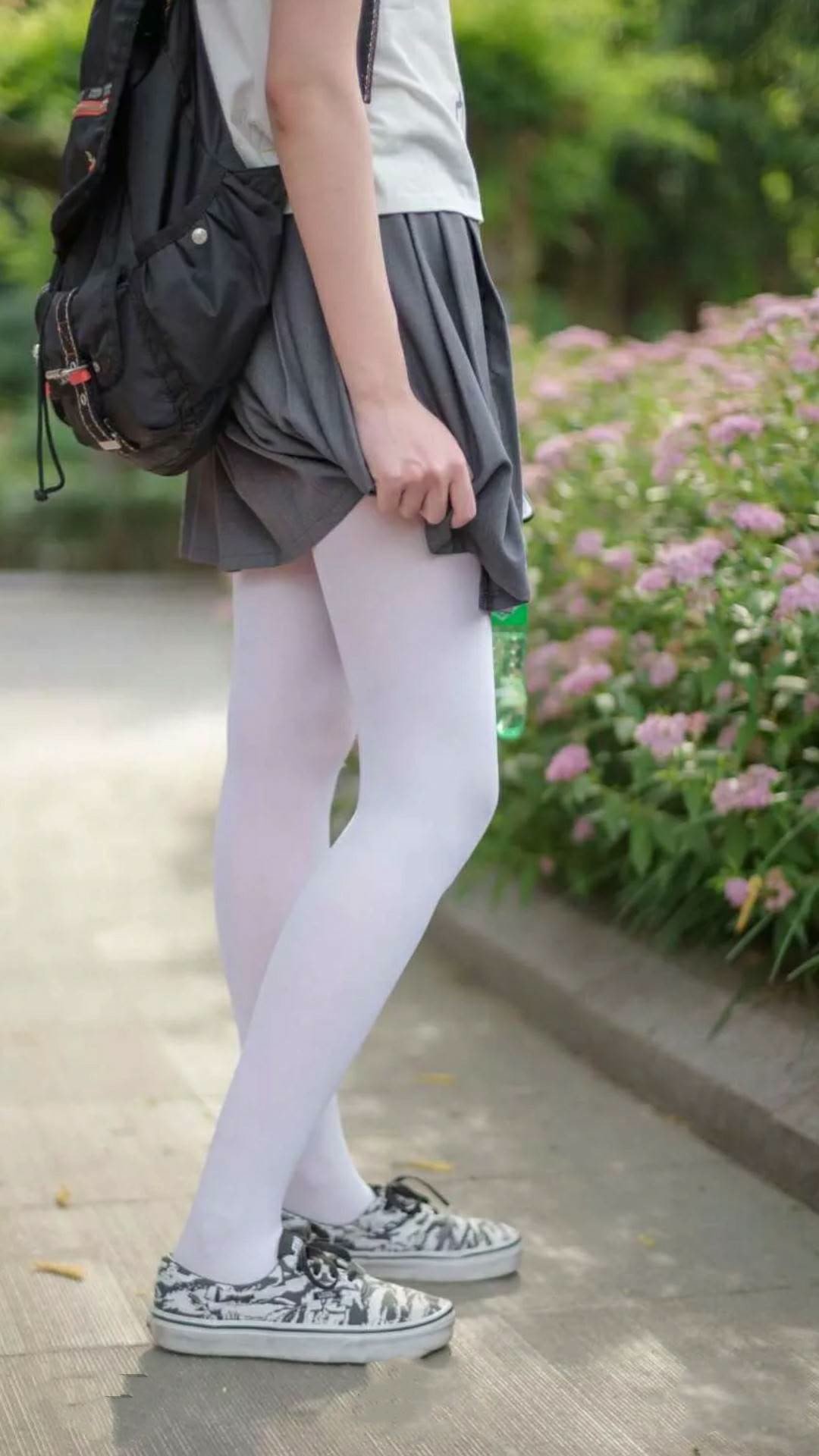 莱万梅开二度，卡塔尔稳稳拿下爱尔兰